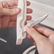 thumbnail image 5 of Cepillo para limpiar grietas en baños y cocinas | Limpiador multiusos para azulejos y rieles de ventanas con espátula de acero inoxidable | Seguro para todo tipo de superficies, 5 of 9