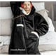 thumbnail image 4 of Manta de franela Sherpa larga para llevar puesta, cálida y de invierno, con mangas, sudadera con capucha, manta de televisión de gran tamaño, jersey, 4 of 6
