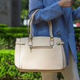 thumbnail image 4 of Bolsa Tote Camille Bolsa de Mano Asas Largas Beige, 4 of 10