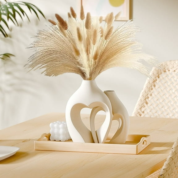 Modern Art white Vases for Decor，Heart Shaped Ceramic Vase Set of 2, Nordic Heart Shaped Vases, Minimalist Decorative Vase for Table Centerpiece Wedding Dining Living Room Office House Decoration