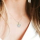 thumbnail image 5 of Collar de alas de ángel, moderno y femenino., 5 of 6