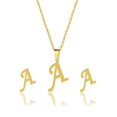 thumbnail image 3 of Collar con colgante de inicial para mujer, Gargantilla sencilla de acero inoxidable con 26 letras del alfabeto, Color dorado, A-Z, 3 of 4