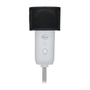 Blue Microphones Yeti (Blackout) Professional Multi-Pattern USB Mic Bundle