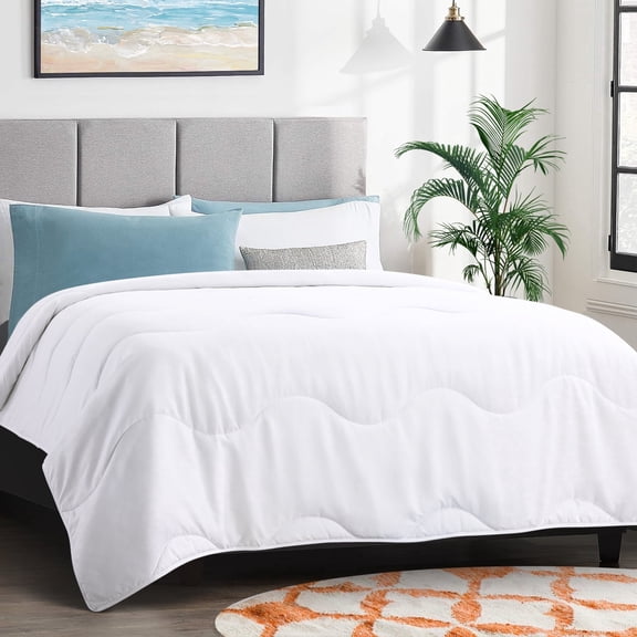 Lightweight Comforter Queen Size, All Season Duvet Insert, Breathable Soft Microfiber Down Alternative Quilt with Corner Tabs, Summer Bedding White 88x88 Inch