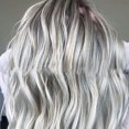 thumbnail image 3 of Mujeres larga rizada de gradiente de pelo gris raíz negro delantero frente wavy wig sintético peluca de calor resistente al calor 70 cm Jooan Modelo, 3 of 5