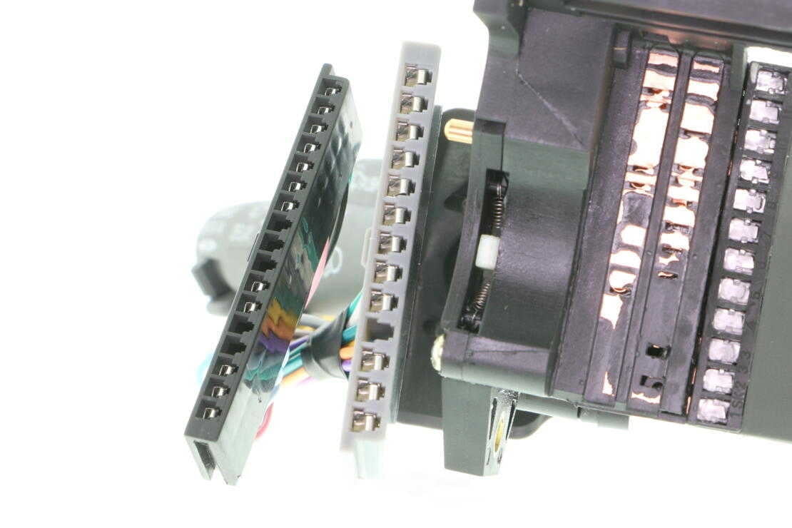 VEMO V51-80-0002 Steering Column Switch