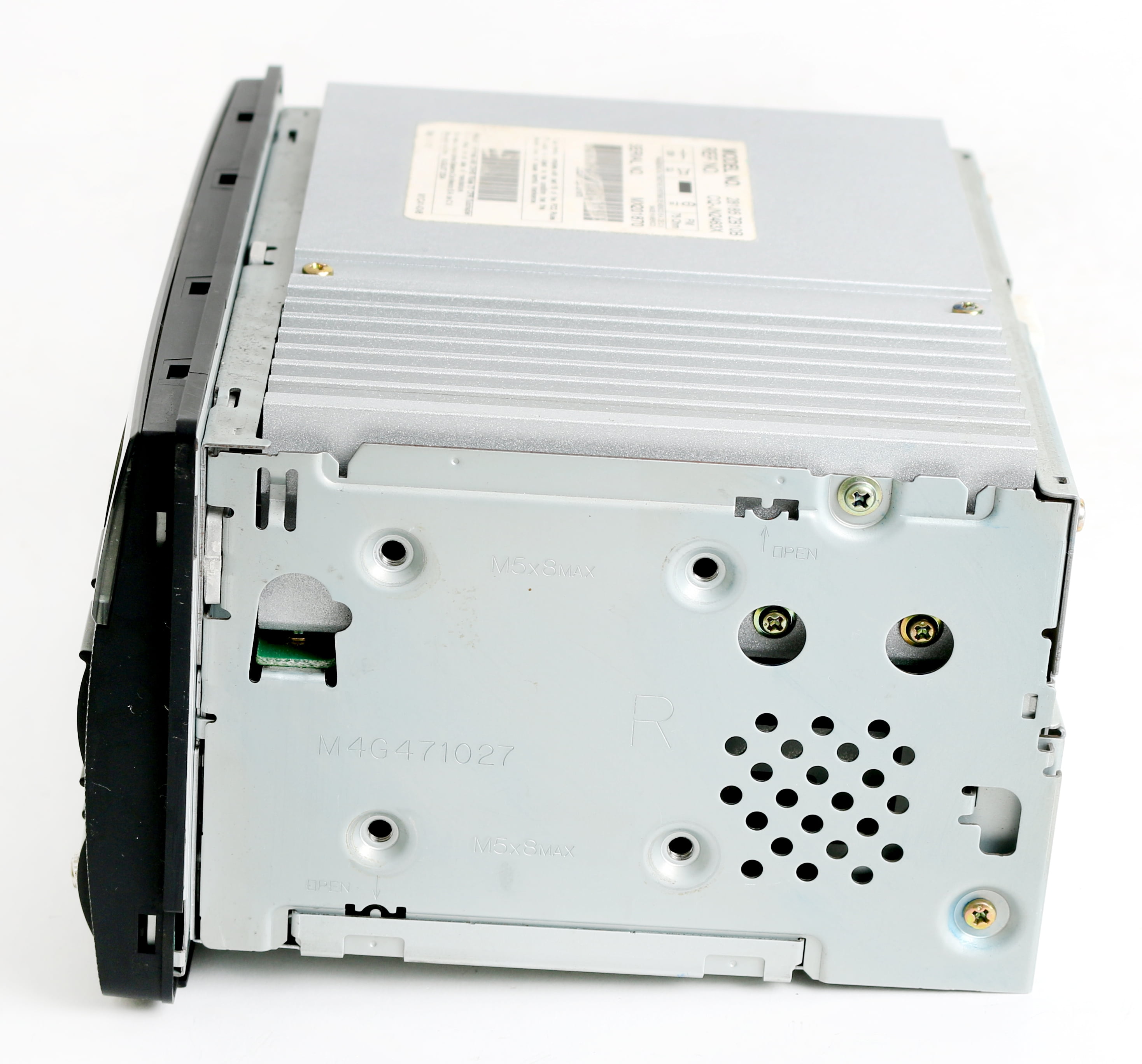 Restored Nissan Altima 2005-06 Radio AM FM CD Player w Aux Input Spd Vol Ctrl 28185ZB10B (Refurbished)