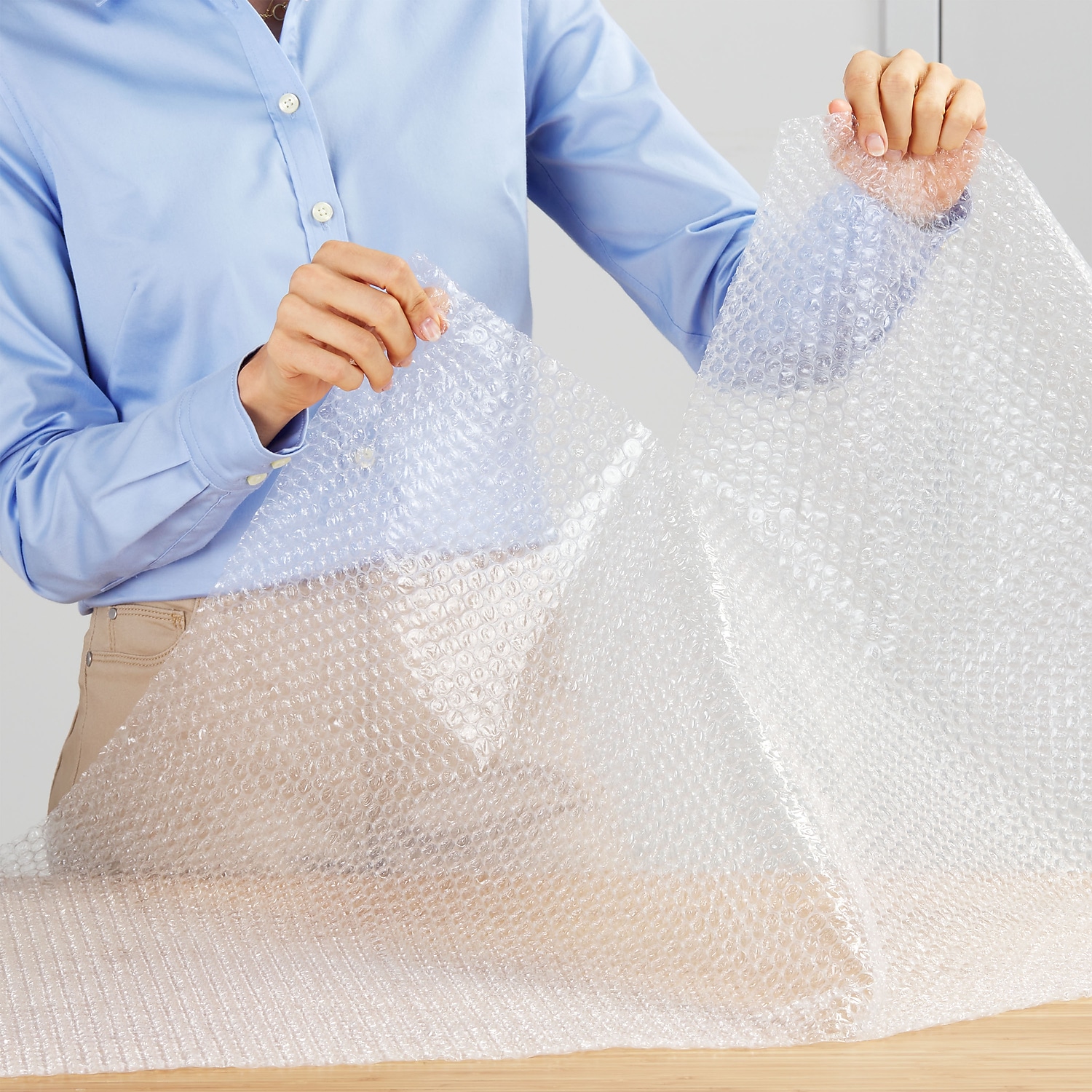 MyOfficeInnovations 3/16" Standard Bubble Roll Recycled 24"W x 175' (4072831) 575129