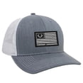 thumbnail image 1 of Gorra TenPoint Trucker gris/blanca con parche de bandera para hombre y mujer, 1 of 3