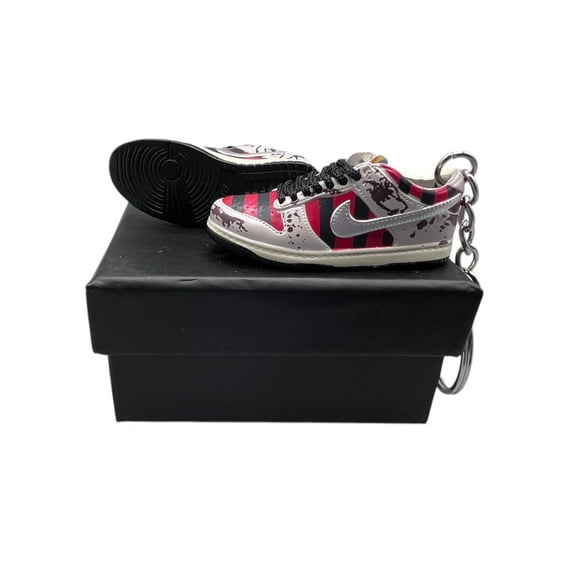OLB- SB DUNK Freddy Keyring 3D Sneaker Shoe Key Chain-Single Shoe With Box