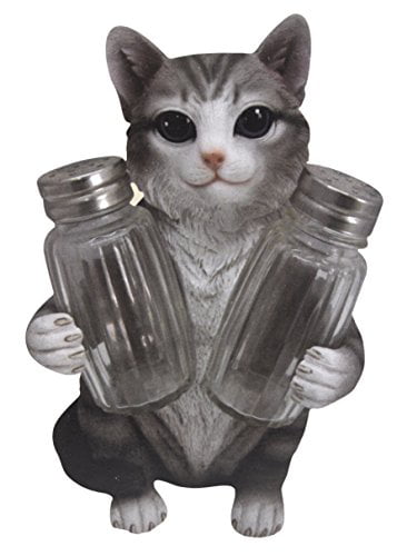 Sweet Vintage Kitsch Tabby Kittens Salt and Pepper