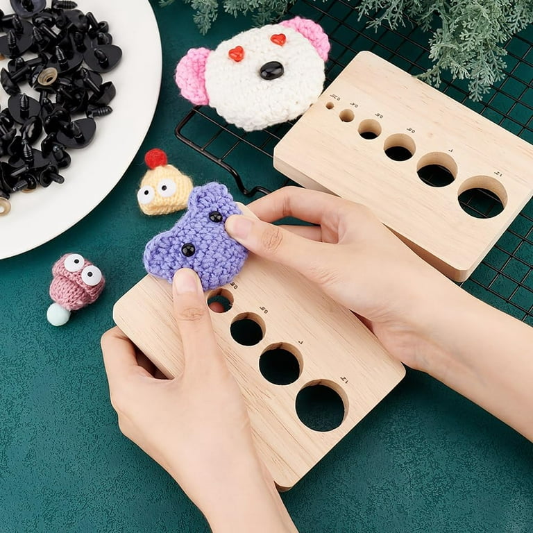 Wood Safety Eyes Insertion Tool Auxiliary Tool for Attaching Safety Eyes and Washers Amigurumi Craft Eyes Tool Eyeball Gauge Board for Crochet Stuffed