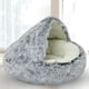 thumbnail image 5 of Cama de gato esponjosa redonda con cubierta con capucha calmando suave y calmante cama para perros acogedora cama de gato cama para mascotas para gato interior o perro pequeño, 5 of 6