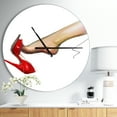thumbnail image 2 of DesignArt Horloge Murale Grande Chaussure Rouge à Talon Haut, 2 of 2
