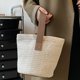 thumbnail image 5 of Bolso de mano para mujer, de moda, de paja, versátil para vacaciones (beige), 5 of 8
