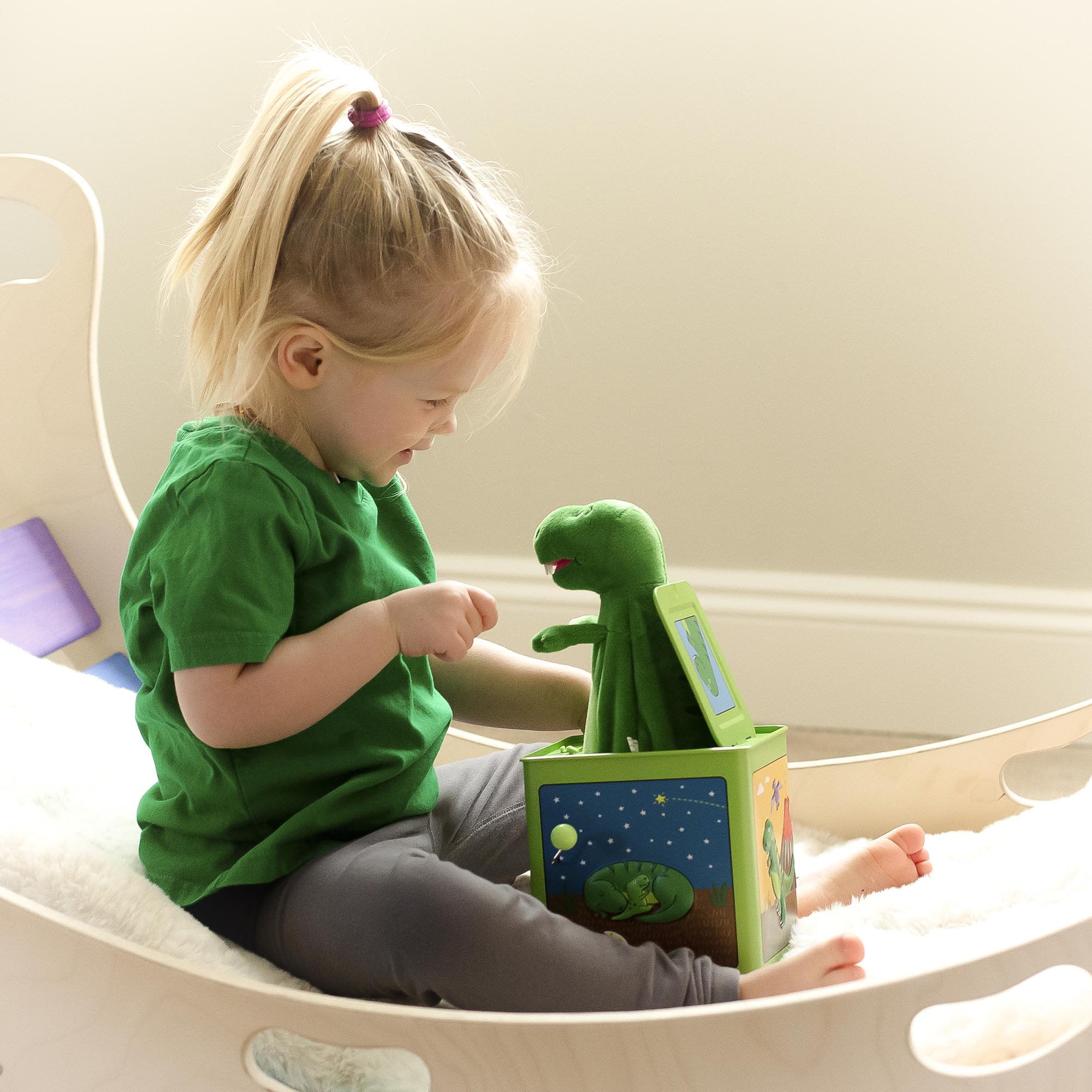 Jack Rabbit Creations Dinosaur Jack in The Box Toy, Plush Green Dinosaur, Side Crank Plays Twinkle Twinkle Little Star, Surprise Pop-Up, Kids Age 3+