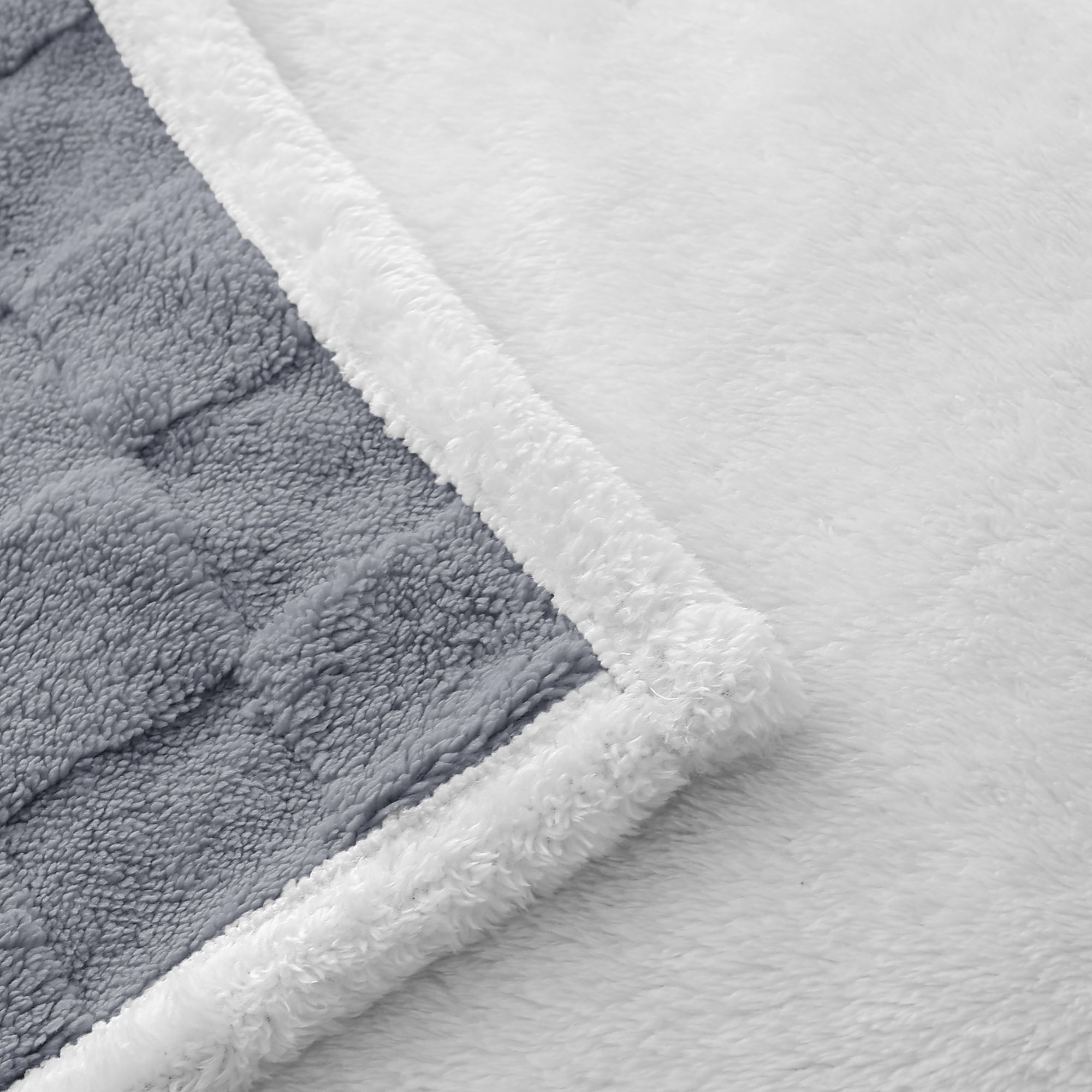 Fleece Queen Blanket for Sofa - Soft Lightweight Plush Cozy Fuzzy Microfiber Checkered Warm Blanket, 70x80 inches, Gray