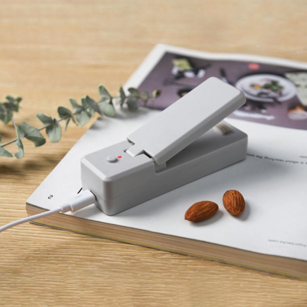 Mini Bag Sealer, Portable Chargeable Sealing Machine for Food, 2 in 1 Rechargeable Handheld Heat