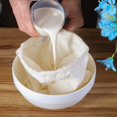 thumbnail image 4 of Paño de Queso de 4 Piezas, Bolsa de Paño de Queso con Cordón de Fina, Paño de Queso de Uso Múltiple para Filtrar, Filtro de Alimentos Reutilizable, 4 of 5