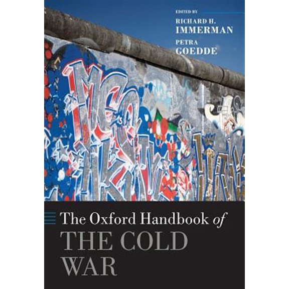 Pre-Owned Oxford Handbooks The Oxford Handbook of the Cold War, (Paperback)