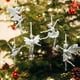 thumbnail image 4 of Adornos colgantes de plástico transparente para árbol de Navidad (5 piezas) | Adornos de ángel de cristal | Set para decorar fiestas y calcetines navideños, 4 of 5
