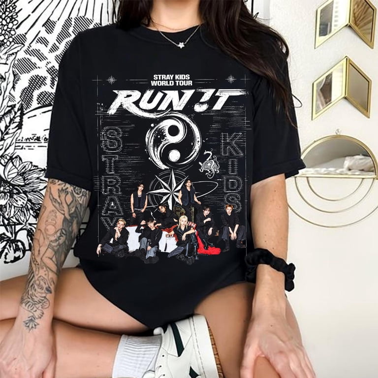 Stray Kids スキズ　Tシャツ Lサイズ RUN IT イルコン Stray Kids Run It Graphic T-Shirt, This and That SKZ Kpop Tee