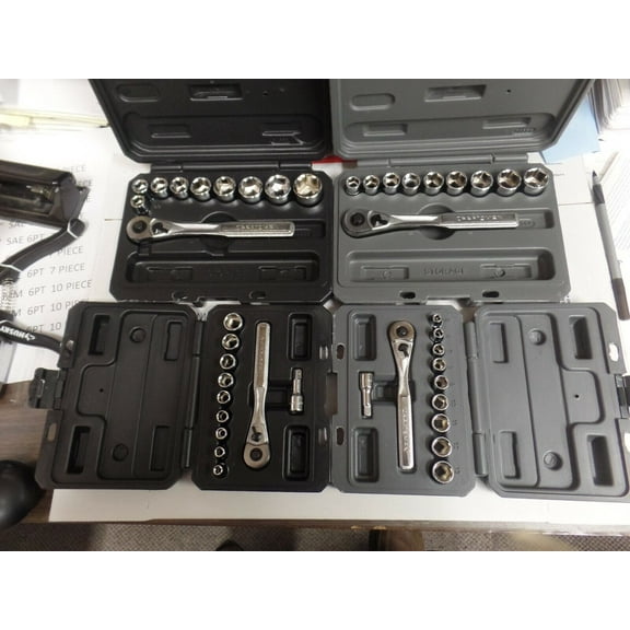 CRAFTSMAN 4 SOCKET SETS 1/4" MM AND SAE /3/8" MM AND SAE