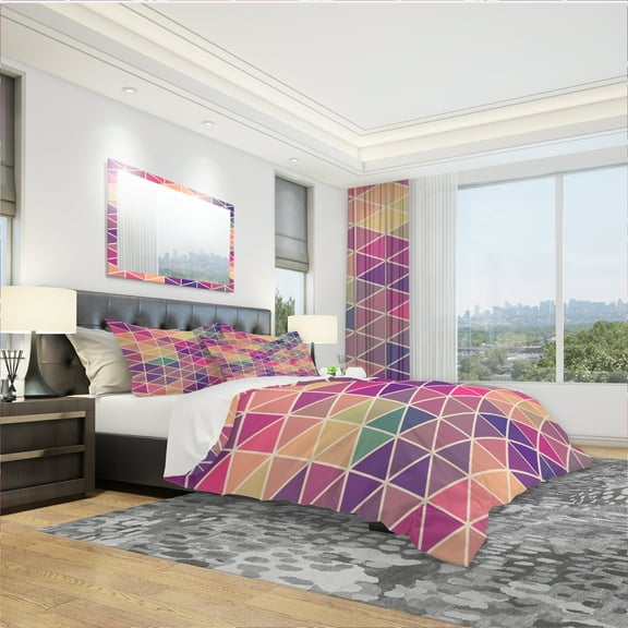 Designart 'Retro Pattern of Geometric Shapes' Modern Duvet Cover Set