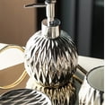 thumbnail image 3 of Juego de baño de cerámica de lujo ligero de 5 piezas que incluye dispensador de jabón, vaso for enjuague bucal y jabonera., 3 of 6