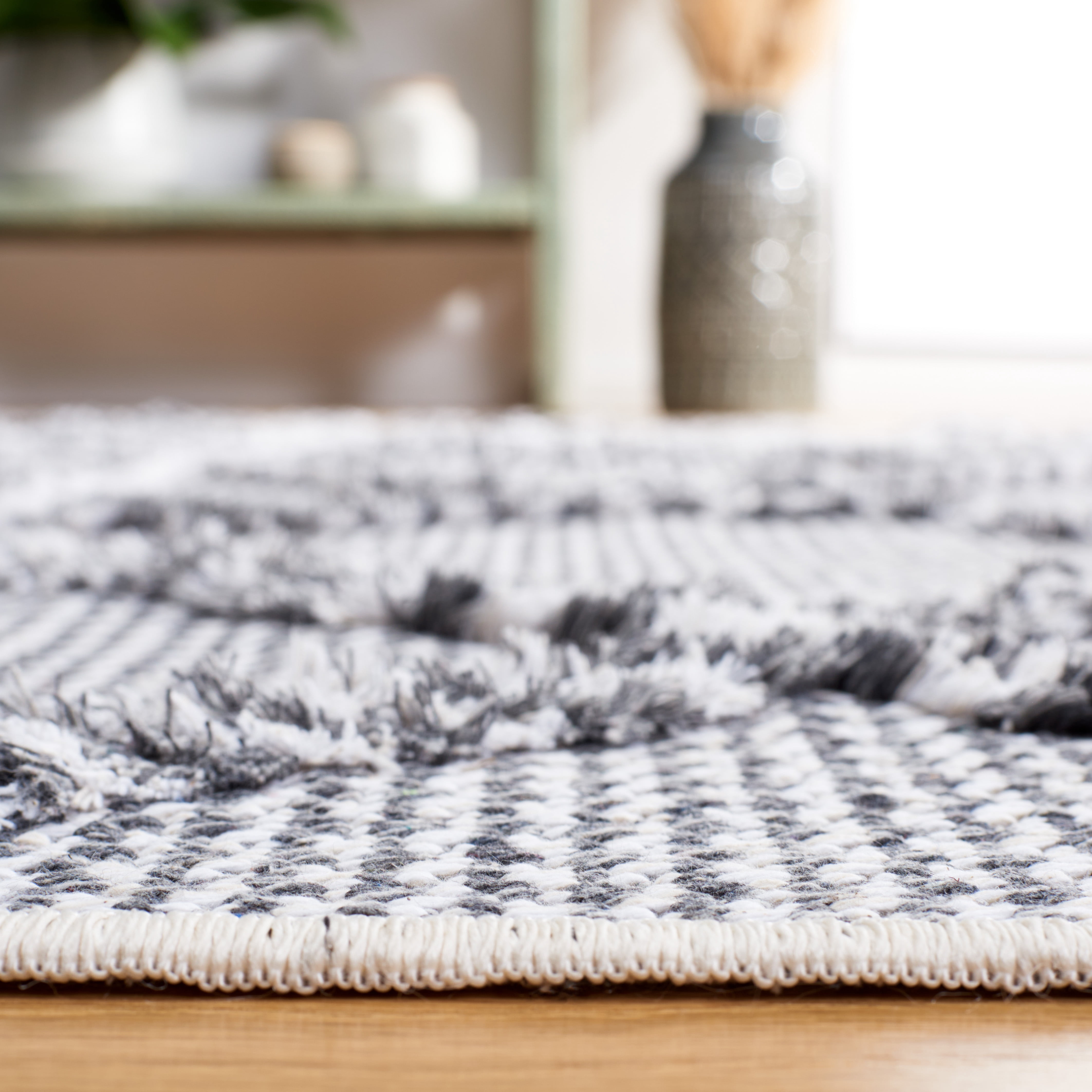 SAFAVIEH Augustine Reannon Geometric Area Rug, Gray/Ivory, 8' x 10'