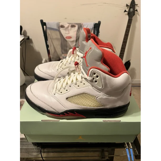 Ni - ke Air Jordan Retro 5 2020 Fire Red Sneakers, Size 12 ***RESTORATION/BEATER***