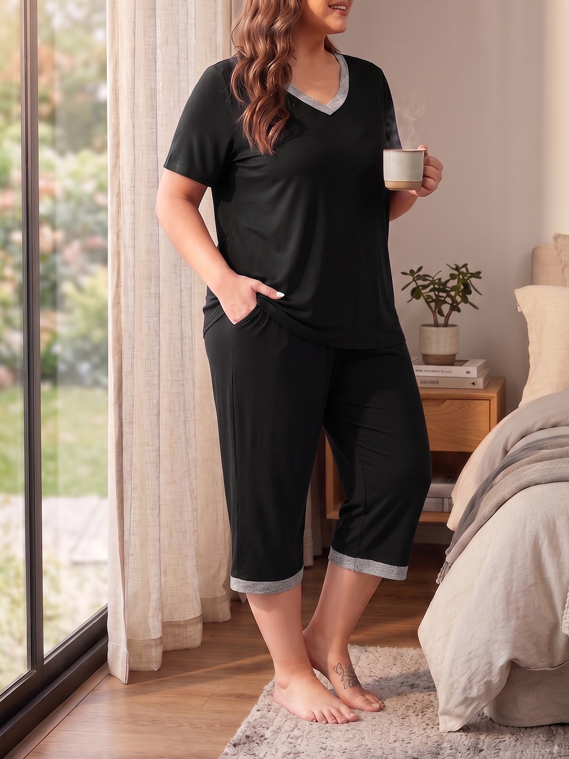 Cueply Women's Plus Size Pajama Set Short Sleeve with Pockets photo 2
