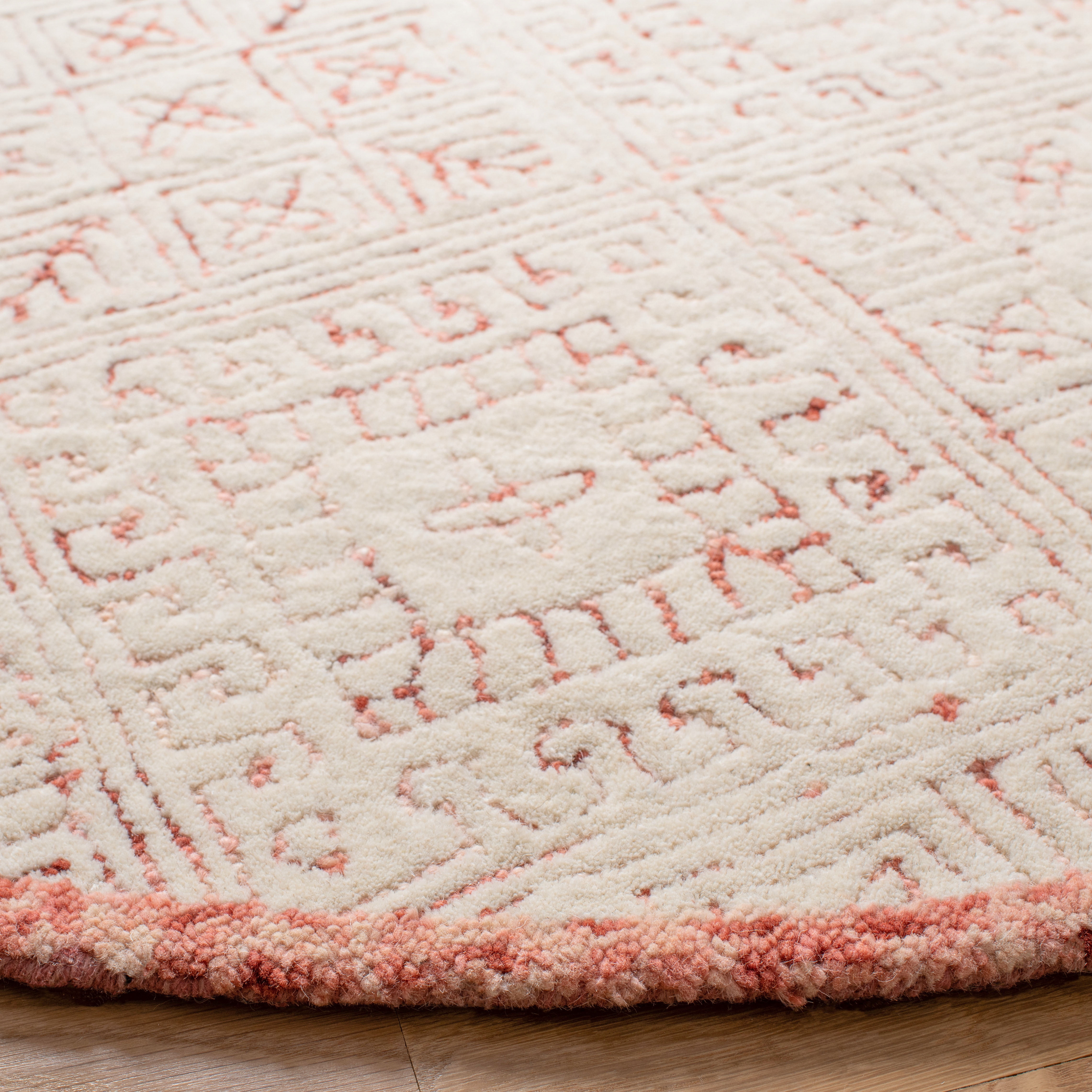 SAFAVIEH Glamour Drummond Geometric Wool Area Rug, Pink/Ivory, 6' x 6' Round