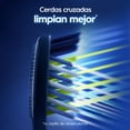 thumbnail image 3 of Cepillo de Dientes Oral-B CrissCross con Cerdas Suaves Inteligentes, 2 pzas, 3 of 5