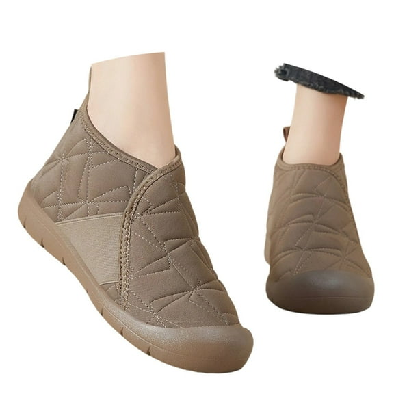 Gyexs Snow Boots for Women Winter Shoes Toe Cap Furry Lined Ankle Boots Slip On Quilted Comfortable Warm Booties, Coffee, Size 6.5