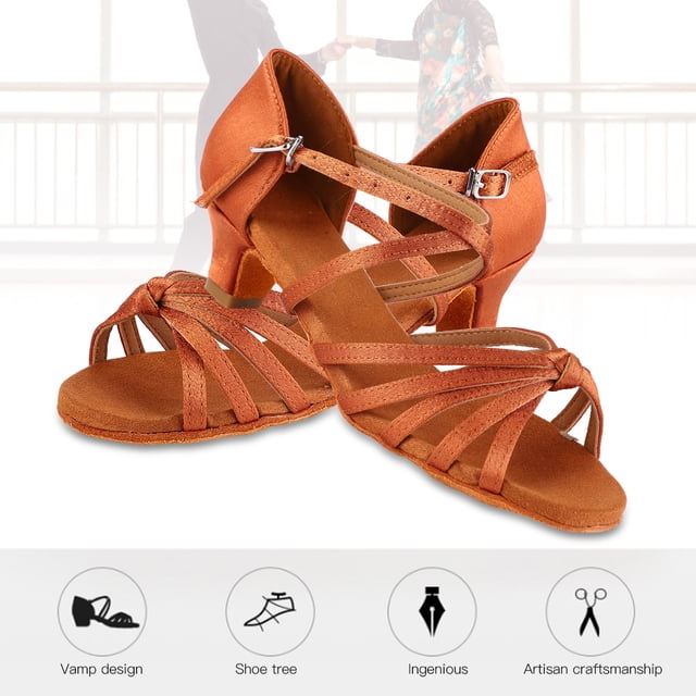 Chaussures Latines, Chaussures Latines Douces et Confortables Méticuleusement Conçues