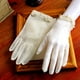 thumbnail image 2 of FELTECHELECTR 1 par de elegantes guantes de novia de gasa transparente con perlas y encaje para bodas, fiestas de noche, banquetes, bailes, ópera (beige)., 2 of 6