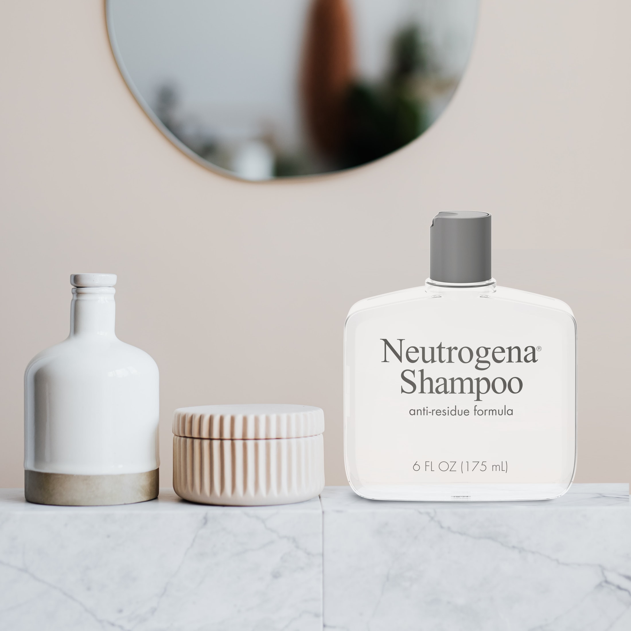 Neutrogena Anti-Residue Gentle Clarifying Shampoo, 6 fl. oz - image 5 of 18