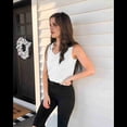 thumbnail image 4 of Camisetas Sin Mangas con Cuello en V para Mujer, Color , Talla L, 4 of 6