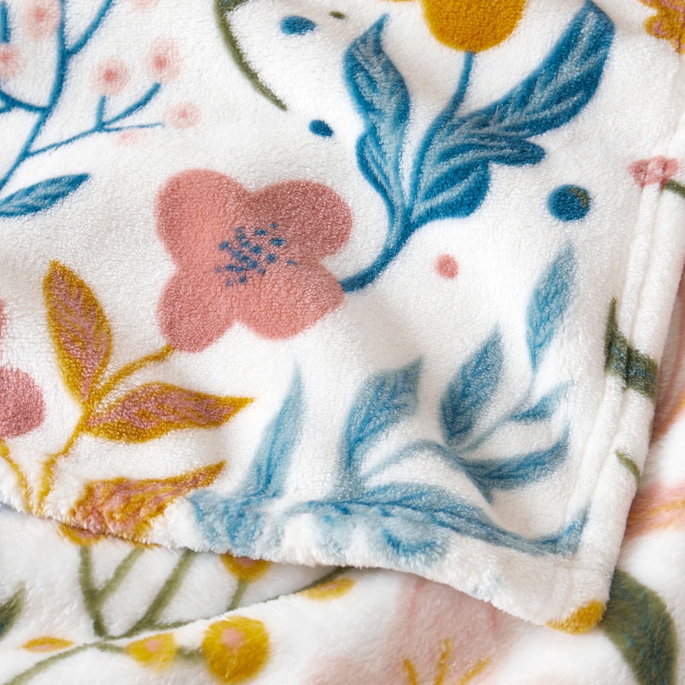 Jessica Simpson Floral Plush Throw Blanket, Blush, 50" x 70"