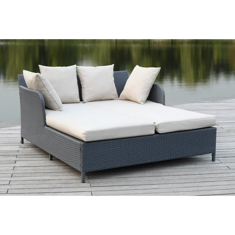 August daybed outlet safavieh