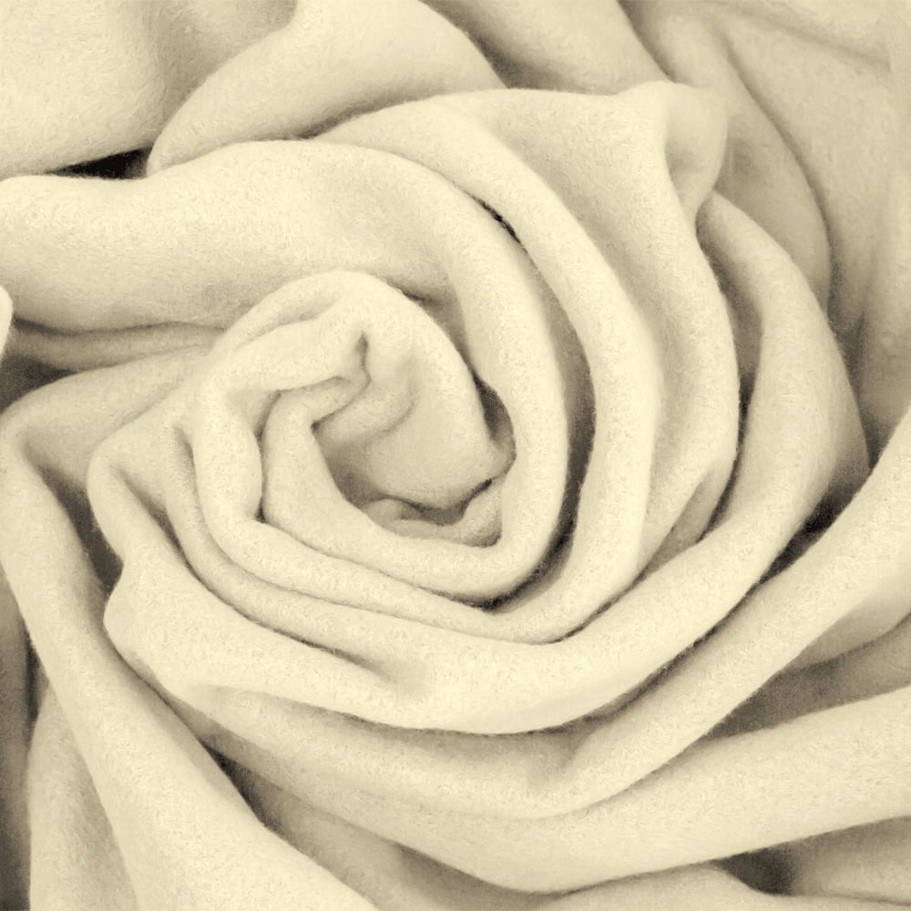 Polar Fleece Bed Blanket Hypoallergenic Premium PolyFiber Yarns