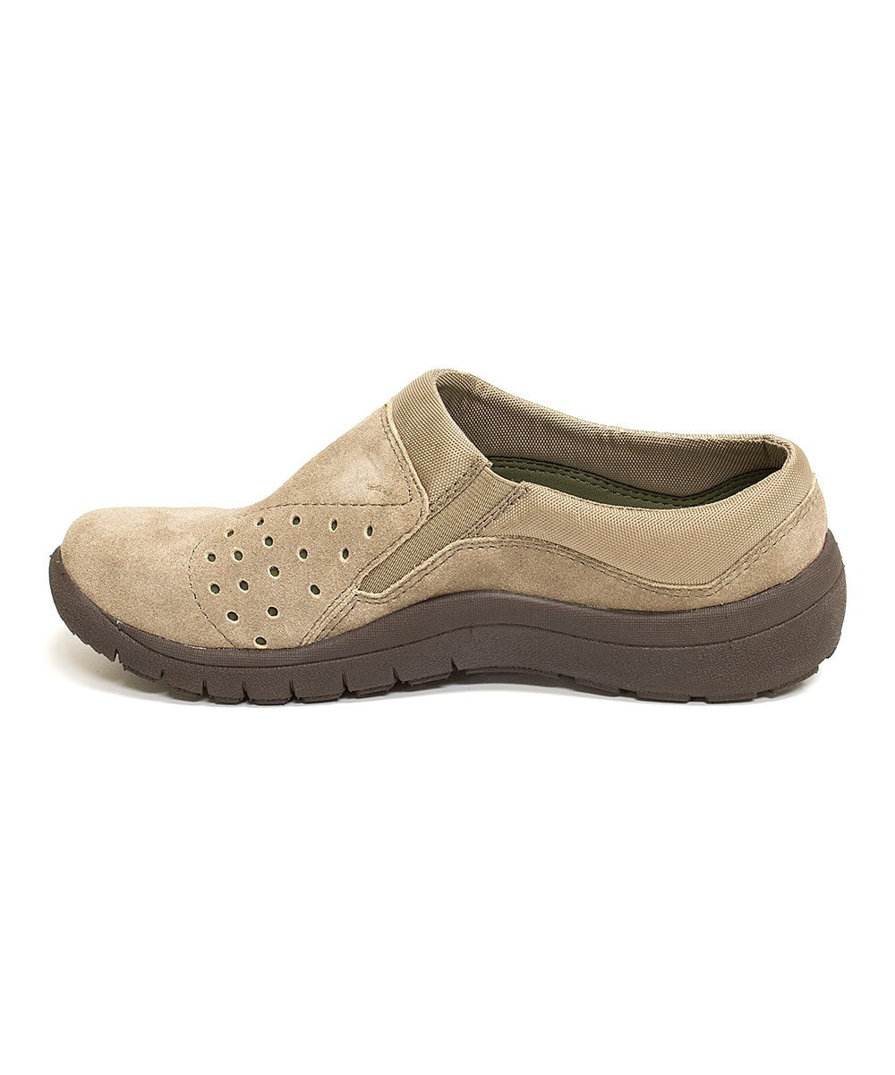 Bare Traps Womens Polina Leather Low Top Slip On Walking Shoes ...