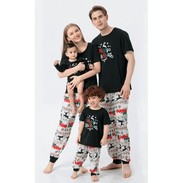 Holiday Christmas Matching Family Pajamas Reindeer Print - Walmart.ca