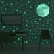 thumbnail image 5 of Pegatinas de estrellas que brillan en la oscuridad para techos y paredes - Pack de 3 calcomanías luminosas de PVC, 28cm & 20cm & 17cm, verde, fácil de pelar y pegar, decoración del cielo nocturno, 5 of 6