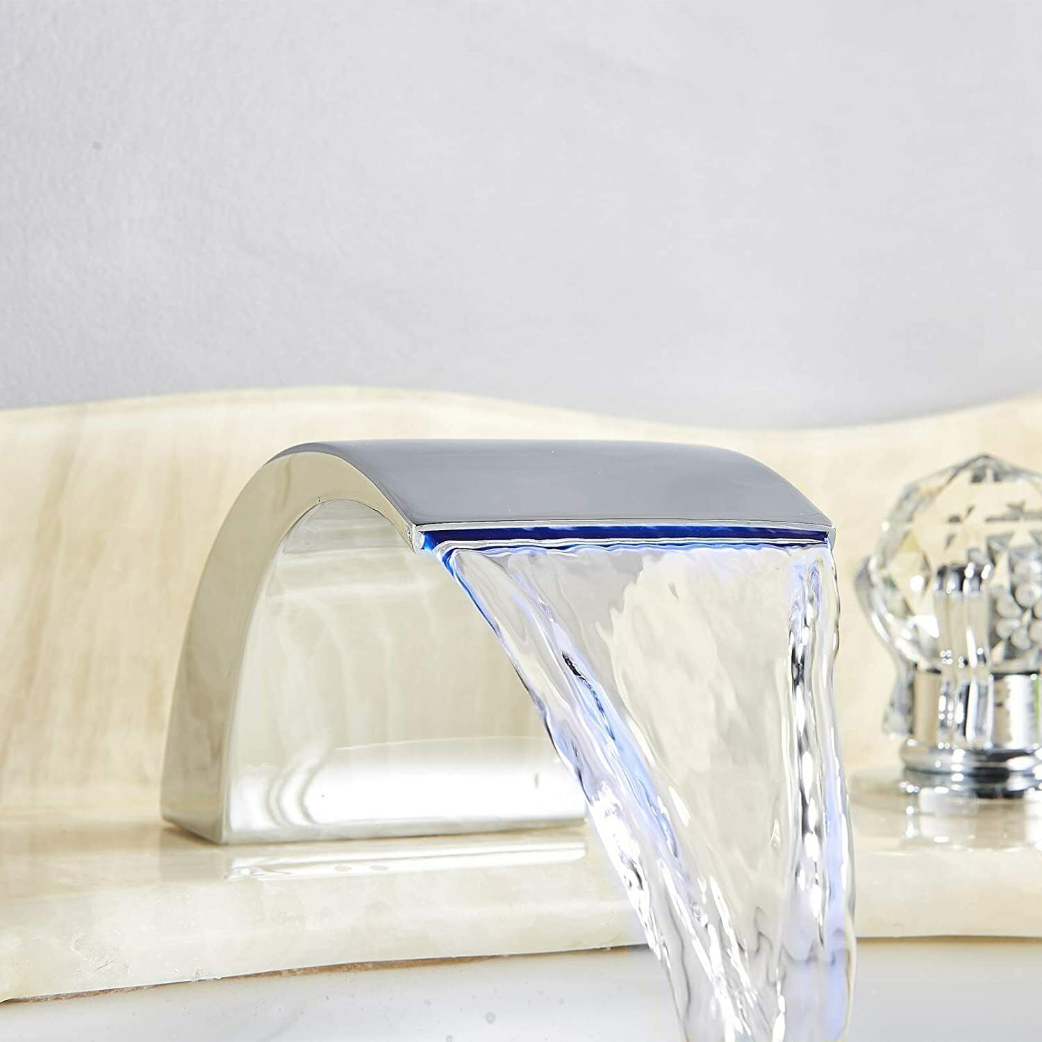Widespread Bathroom Basin Sink Faucet LED Spout 2-Handle 3 hole Mixer Tap Chrome