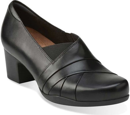 clarks desert boots light brown