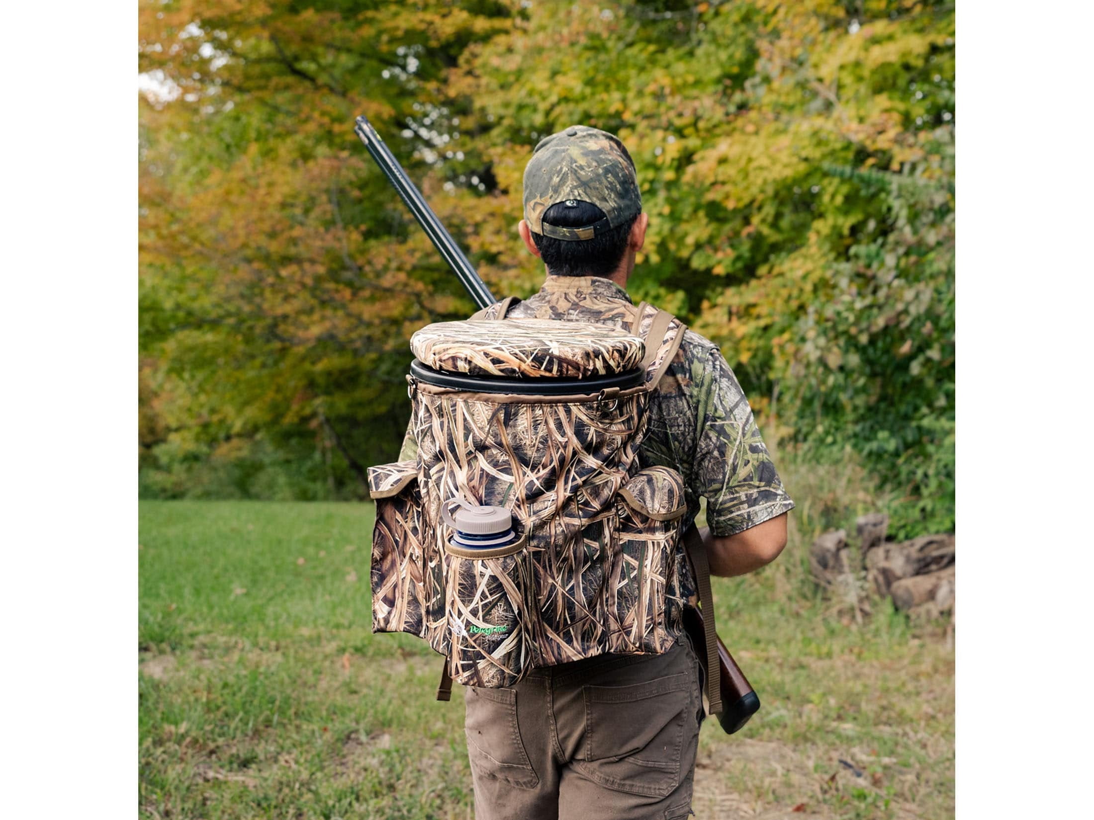 Peregrine Field Gear Venture Hunting Bucket Seat Pack Lite Mossy Oak Shadow Grass Blades