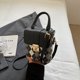 thumbnail image 1 of Bolso de diseño de nicho francés Bolso de mujer de primavera Bolso bandolera popular Bolso cuadrado pequeño portátil, 1 of 6