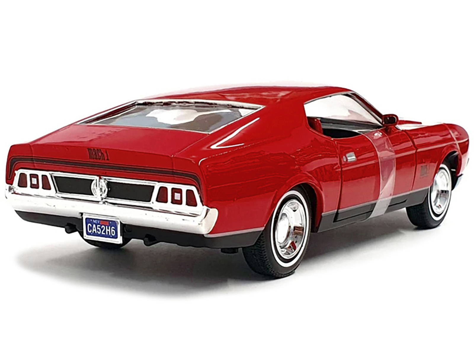 1971 Ford Mustang Mach 1 Red James Bond 007 "Diamonds are Forever" (1971) Movie 1/24 Diecast Model Car by Motormax